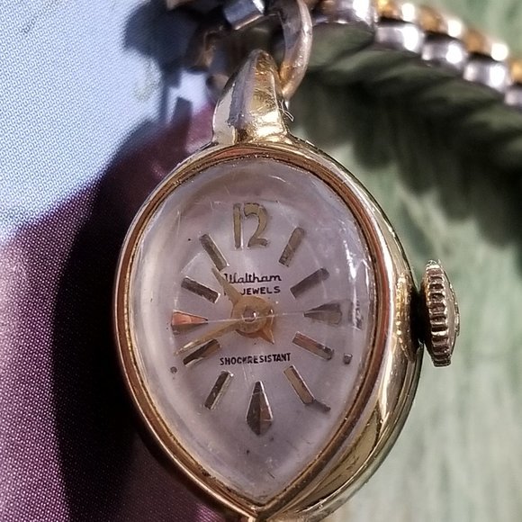 ART DECO Waltham 17 WATCH Jewels Swiss Working watch women 10k RGP main image 6